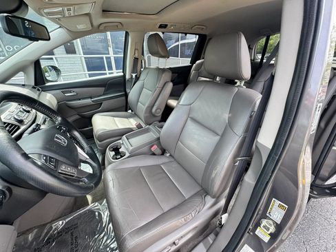 Used 2014 Honda Odyssey EX-L image 16