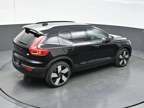 Used 2023 Volvo XC40 Recharge Ultimate w/ Protection Package Premier AWD/4WD image 39