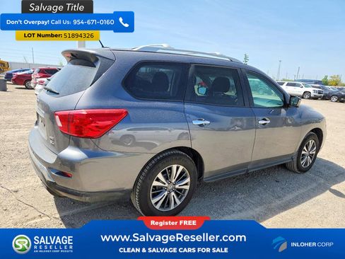 Used 2017 Nissan Pathfinder SL w/ SL Tech Package AWD/4WD image 4