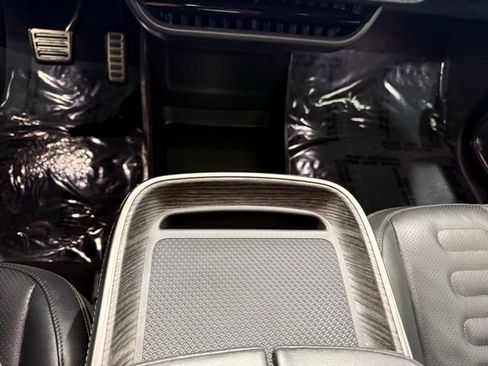 Used 2023 Rivian R1T Adventure image 35