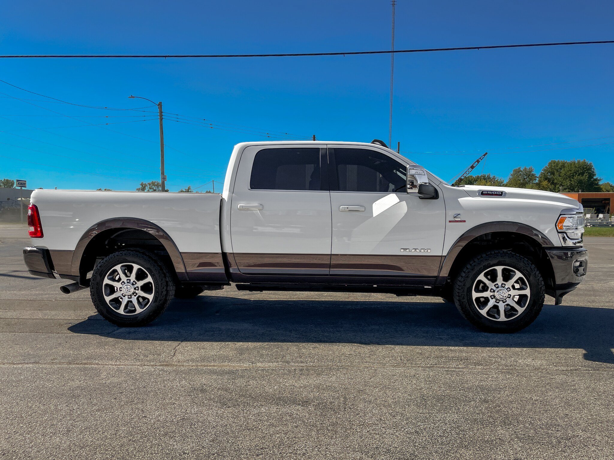 Used 2024 RAM 2500 Limited AWD/4WD image 8