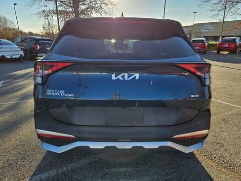 Used 2023 Kia Sportage EX image 6