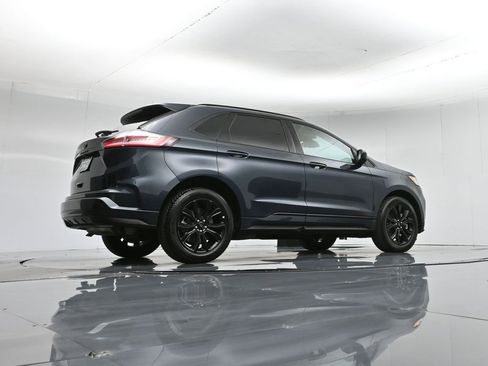 Used 2022 Ford Edge SE w/ Black Appearance Package image 52