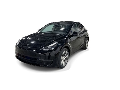 Certified 2023 Tesla Model Y Long Range AWD/4WD image 1