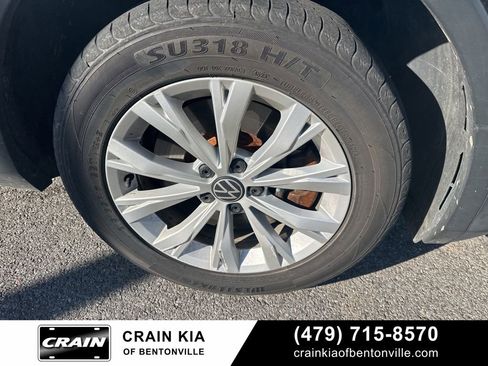 Used 2020 Volkswagen Tiguan S FWD image 9