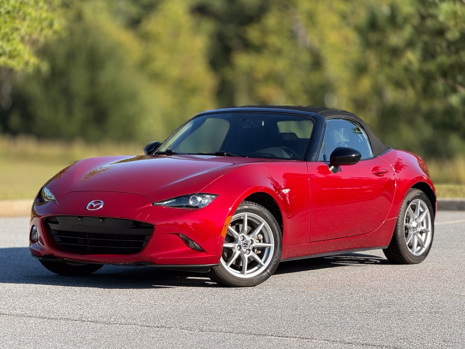 Used 2016 MAZDA MX-5 Miata Sport RWD image 8