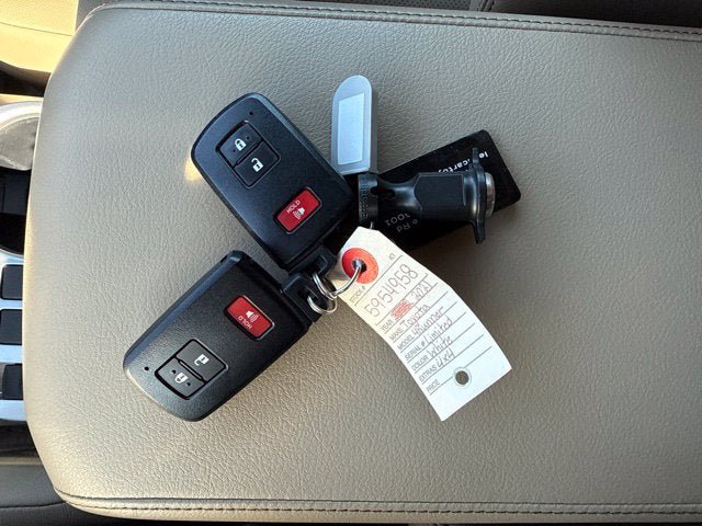 Certified 2021 Toyota 4Runner Limited AWD/4WD image 38