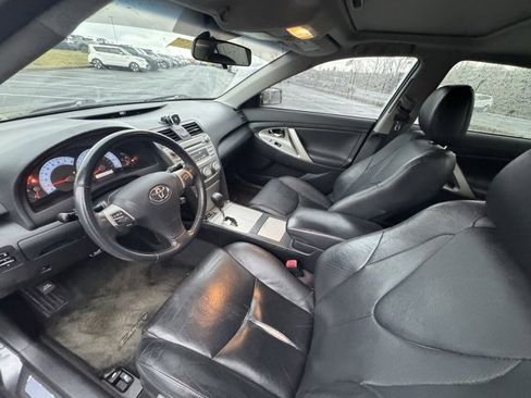 Used 2011 Toyota Camry SE image 11
