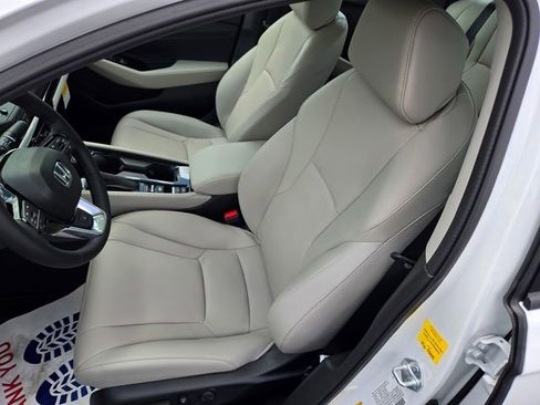 New 2026 Honda Accord Touring image 9