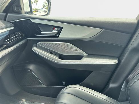 Used 2024 Acura MDX FWD image 24