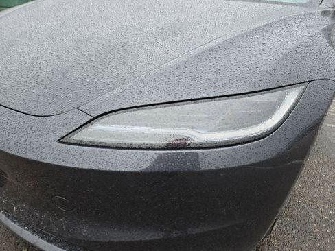 Used 2025 Tesla Model 3 Long Range image 7