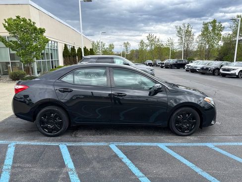 Used 2015 Toyota Corolla LE FWD image 5