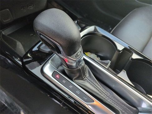 Used 2024 Chevrolet Trax ACTIV w/ Sunroof Package image 15