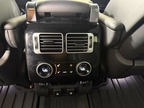 Used 2020 Land Rover Range Rover HSE AWD/4WD image 18