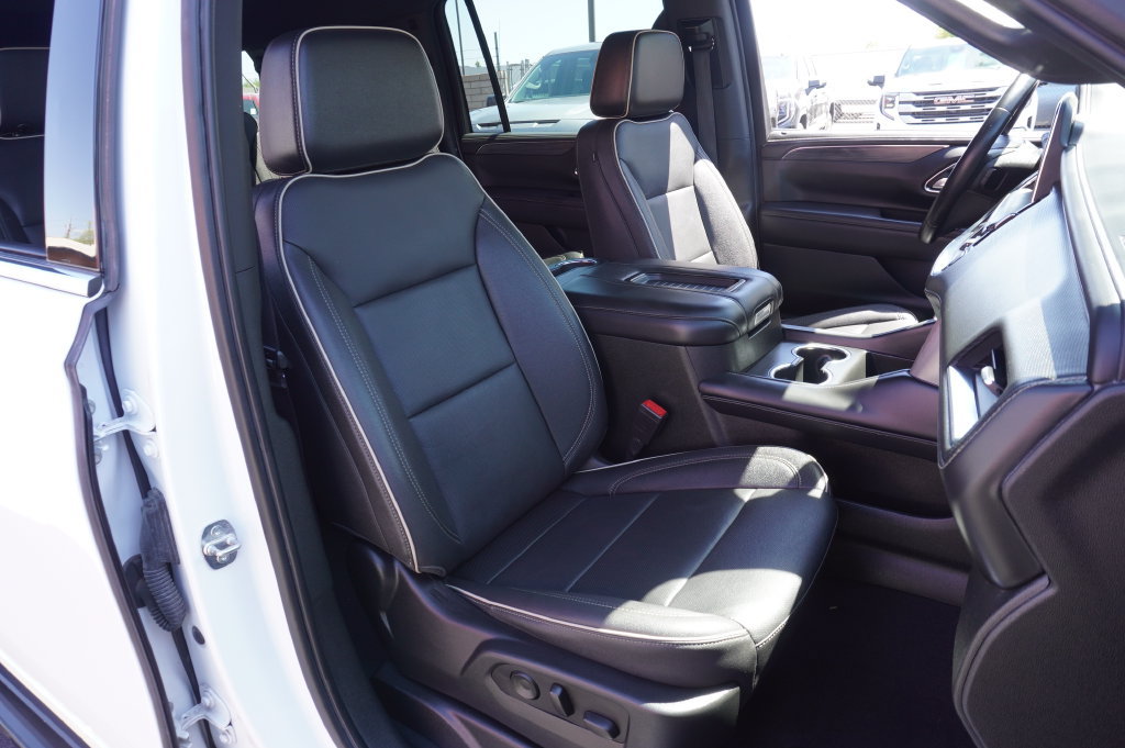 Certified 2023 GMC Yukon XL SLT AWD/4WD image 14
