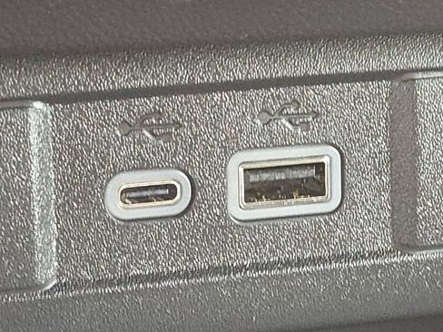 New 2025 Chevrolet Colorado Trail Boss AWD/4WD image 8