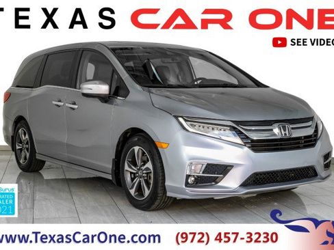 Used 2019 Honda Odyssey Touring image 1