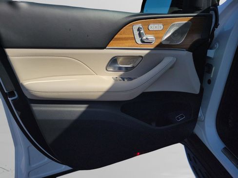 Certified 2023 Mercedes-Benz GLE 450 4MATIC image 16