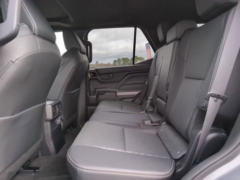 Used 2025 Toyota 4Runner TRD Off-Road Premium image 29