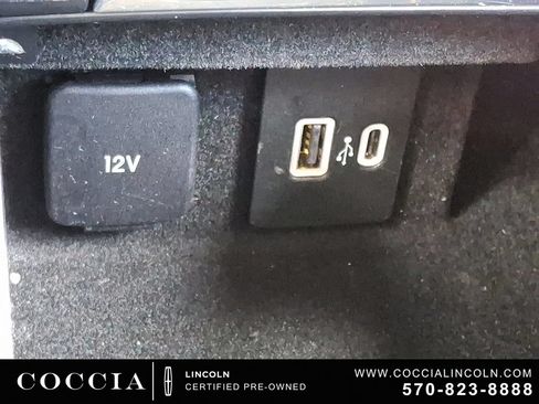 Used 2022 Lincoln Corsair AWD w/ Equipment Group 101A image 25