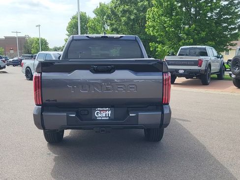 Used 2025 Toyota Tundra Platinum AWD/4WD image 25