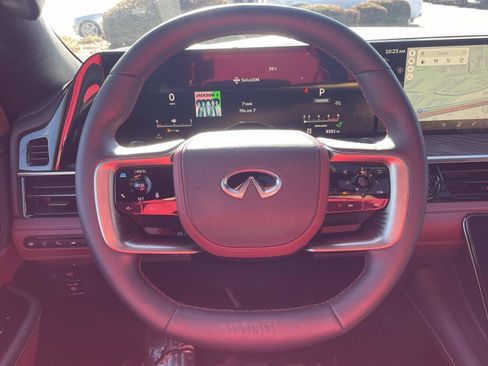 Certified 2025 INFINITI QX80 Autograph image 24