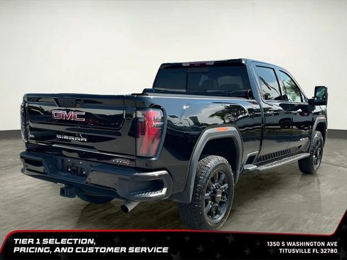 Used 2025 GMC Sierra 2500 AT4 w/ AT4 Premium Plus Package AWD/4WD image 7
