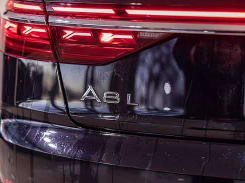 Used 2024 Audi A8 L 3.0T image 15