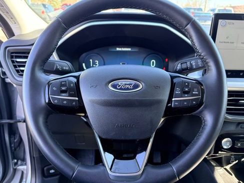 Used 2024 Ford Escape Platinum AWD/4WD image 20