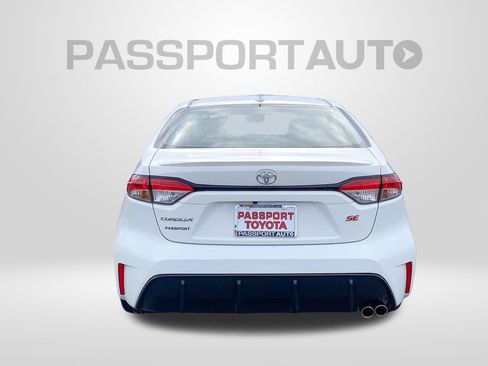Certified 2025 Toyota Corolla SE FWD image 8