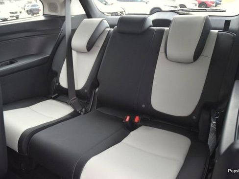 New 2026 Honda Odyssey Elite image 12
