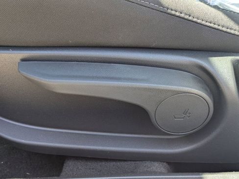 New 2026 Hyundai Elantra SE FWD image 19
