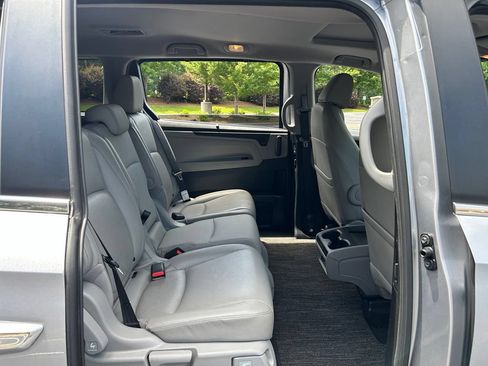 Used 2021 Honda Odyssey EX-L image 45