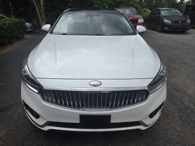 Used 2017 Kia Cadenza Technology FWD image 2