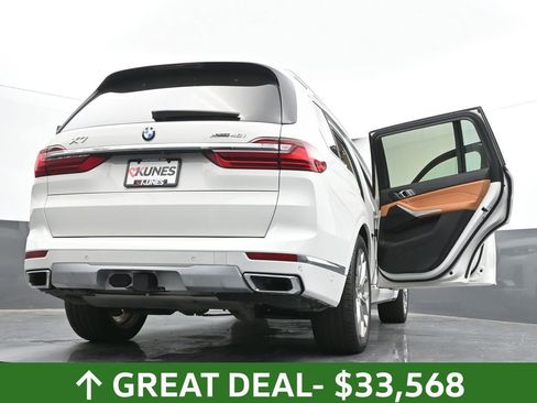 Used 2022 BMW X7 xDrive40i w/ Executive Package image 74