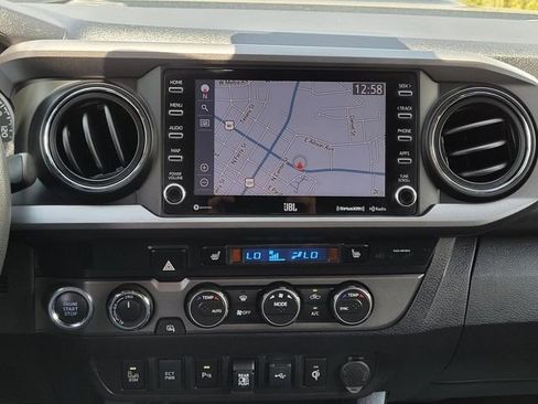 Used 2020 Toyota Tacoma TRD Sport w/ TRD Premium Sport Package AWD/4WD image 22