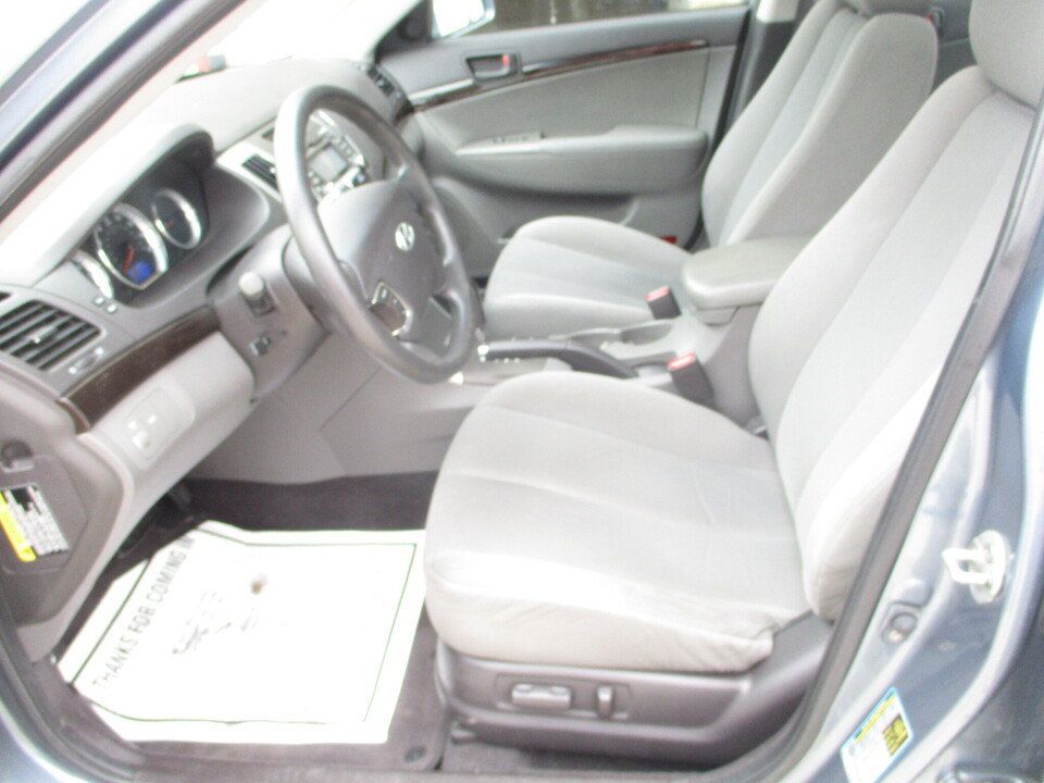 Used 2010 Hyundai Sonata GLS FWD image 26