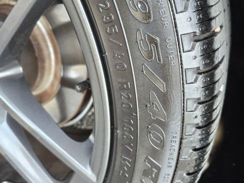 Used 2023 Porsche Macan Turbo AWD/4WD image 31