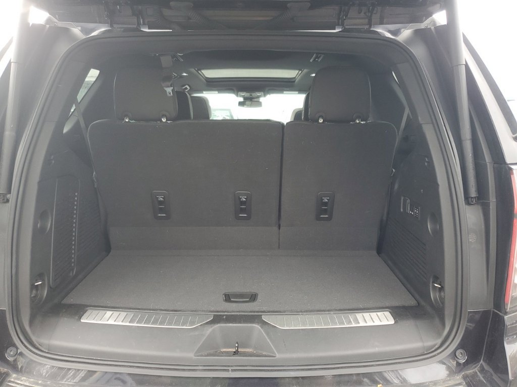 Used 2024 Chevrolet Tahoe RST w/ Luxury Package AWD/4WD image 21