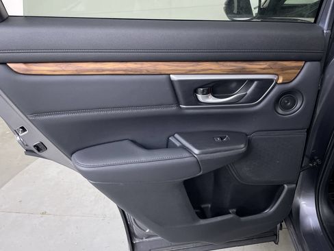 Used 2021 Honda CR-V Touring image 21