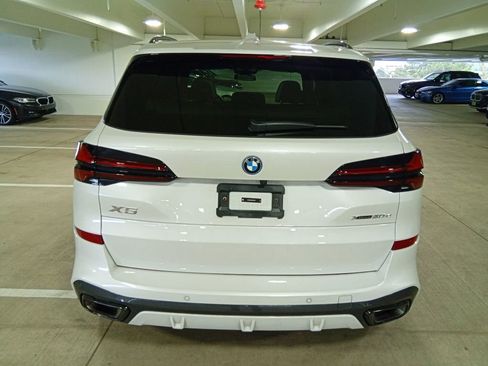 Certified 2025 BMW X5 xDrive50e w/ Executive Package AWD/4WD image 6