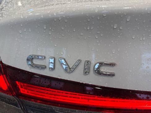 Certified 2025 Honda Civic Sport image 6