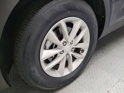 Used 2016 Kia Sorento FWD w/ LX Convenience Package image 31