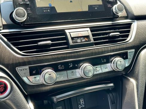 Used 2020 Honda Accord Touring image 23