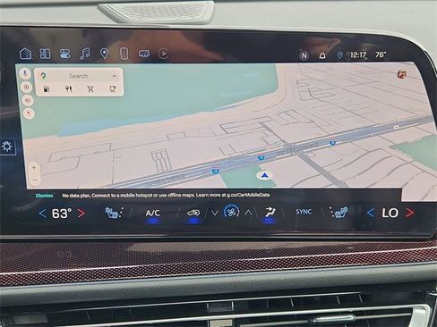 Used 2025 Chevrolet Traverse Z71 w/ Enhanced Driving Package image 14