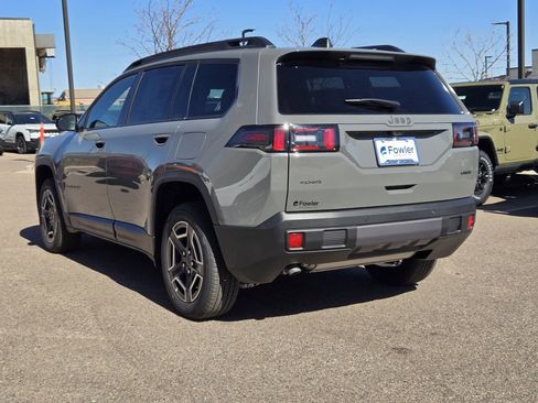 New 2026 Jeep Cherokee Laredo AWD/4WD image 3