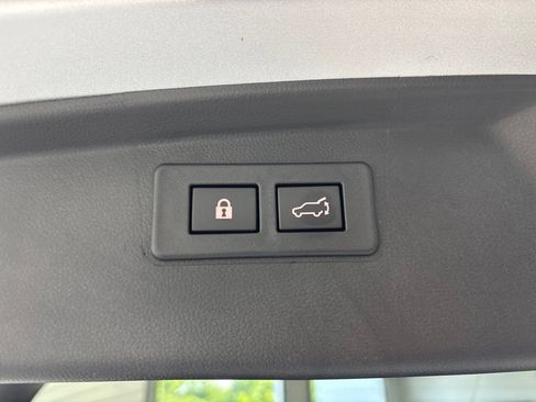 Used 2025 Subaru Outback Premium AWD/4WD image 42