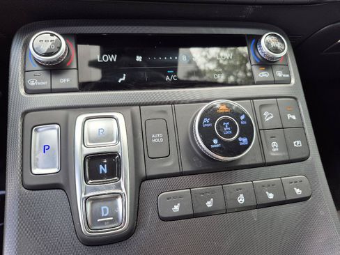 Used 2024 Hyundai Palisade Calligraphy AWD/4WD image 7