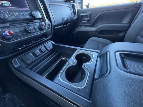 Used 2015 Chevrolet Silverado 2500 LT w/ LT Convenience Package image 26