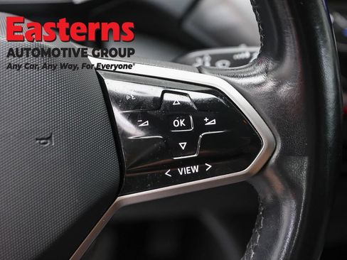 Used 2021 Volkswagen ID.4 Pro RWD image 16